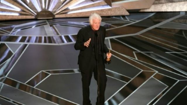Photo: Legendary lensman Roger Deakins finally wins Oscar