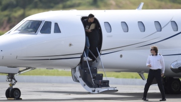 Photo: ${params.title}