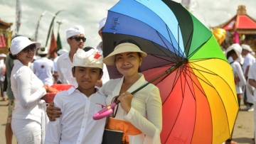 Photo: ${params.title}