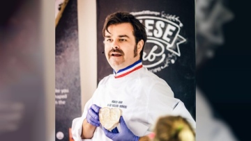 Photo: ${params.title}