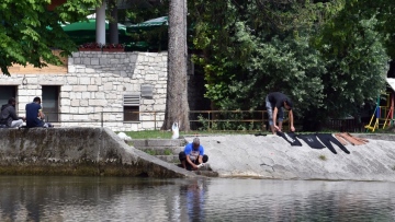 Photo: ${params.title}