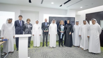 Photo: ${params.title}