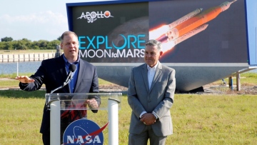 Photo: ${params.title}