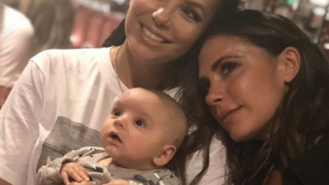 Photo: ${params.title}