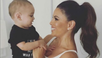 Photo: ${params.title}