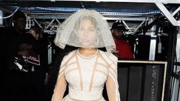 Photo: ${params.title}