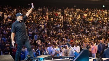 Photo: ${params.title}