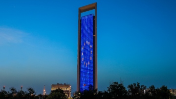 Photo: ${params.title}