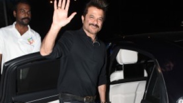 Photo: ${params.title}