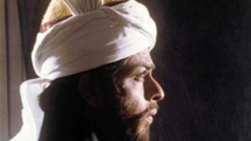 Photo: SRK in and as Pathan?