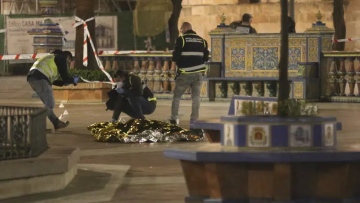 Photo: Spain: 1 dead in church machete attacks, terror link probed