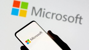 Photo: Google says Microsoft's cloud practices anti-competitive, slams deals with rivals