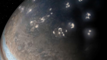 Photo: NASA spacecraft documents how Jupiter's lightning resembles Earth's