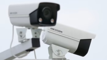 Photo: UK to remove Chinese-made surveillance equipment from sensitive government sites