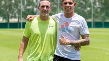 Photo: ${params.title}