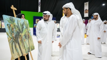 Photo: Hamdan bin Zayed visits 2nd Liwa Date Festival and Auction