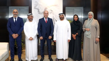 Photo: ${params.title}