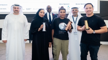 Photo: ${params.title}