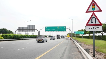 Photo: ${params.title}