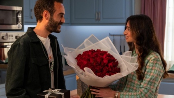 Photo: Floward invites you to “simply” express your love with new Valentine’s Day campaign