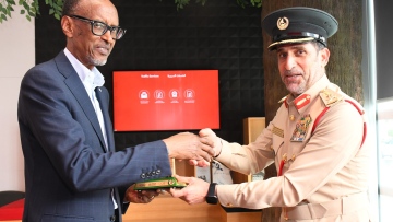 Photo: Rwandan President Paul Kagame visits Dubai Police HQ