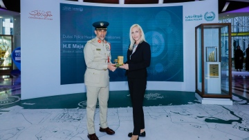 Photo: Serbian Minister of Justice applauds Dubai Police's Smart Systems in Enhancing Security and Safety