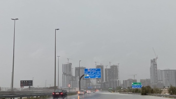 Photo: Dubai Police Provides Safe Driving Tips During Rainfall