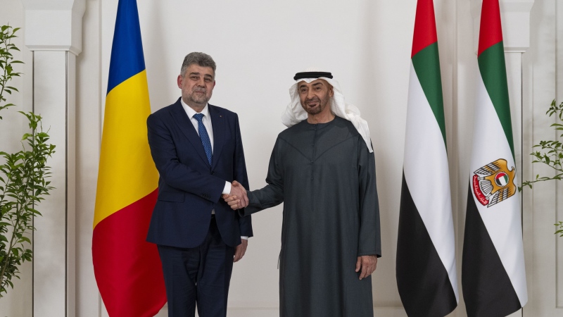 Photo: UAE President and Prime Minister of Romania discuss bilateral relations, witness exchange of two memoranda of understanding