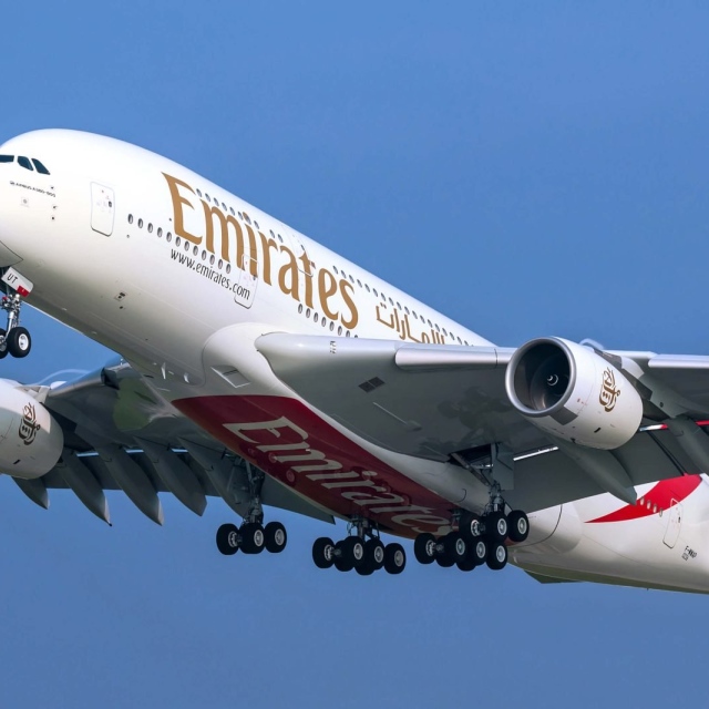 Photo: Emirates Airlines suspends travel procedures for connecting flights through Dubai