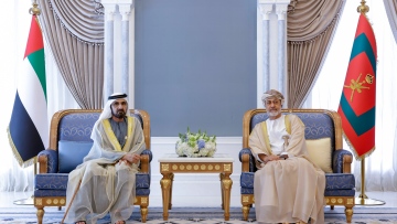 Photo: Mohammed bin Rashid meets with Sultan of Oman and explores new opportunities to strengthen bilateral relations
