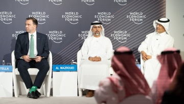 Photo: Suhail Al Mazrouei underscores UAE’s commitment to balancing economic development, environmental protection at World Economic Forum