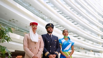 Photo: Emirates Group rewards its employees for their historic performance and grants them a salary equivalent to 20 weeks