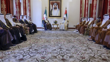 Photo: Mohammed bin Rashid meets with Prime Minister of Kuwait on sidelines of 33rd Arab League Summit