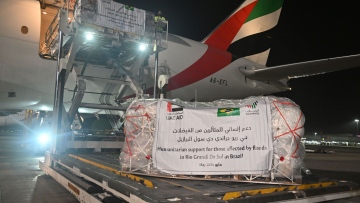 Photo: UAE flies first relief plane for flood-hit victims in Brazil