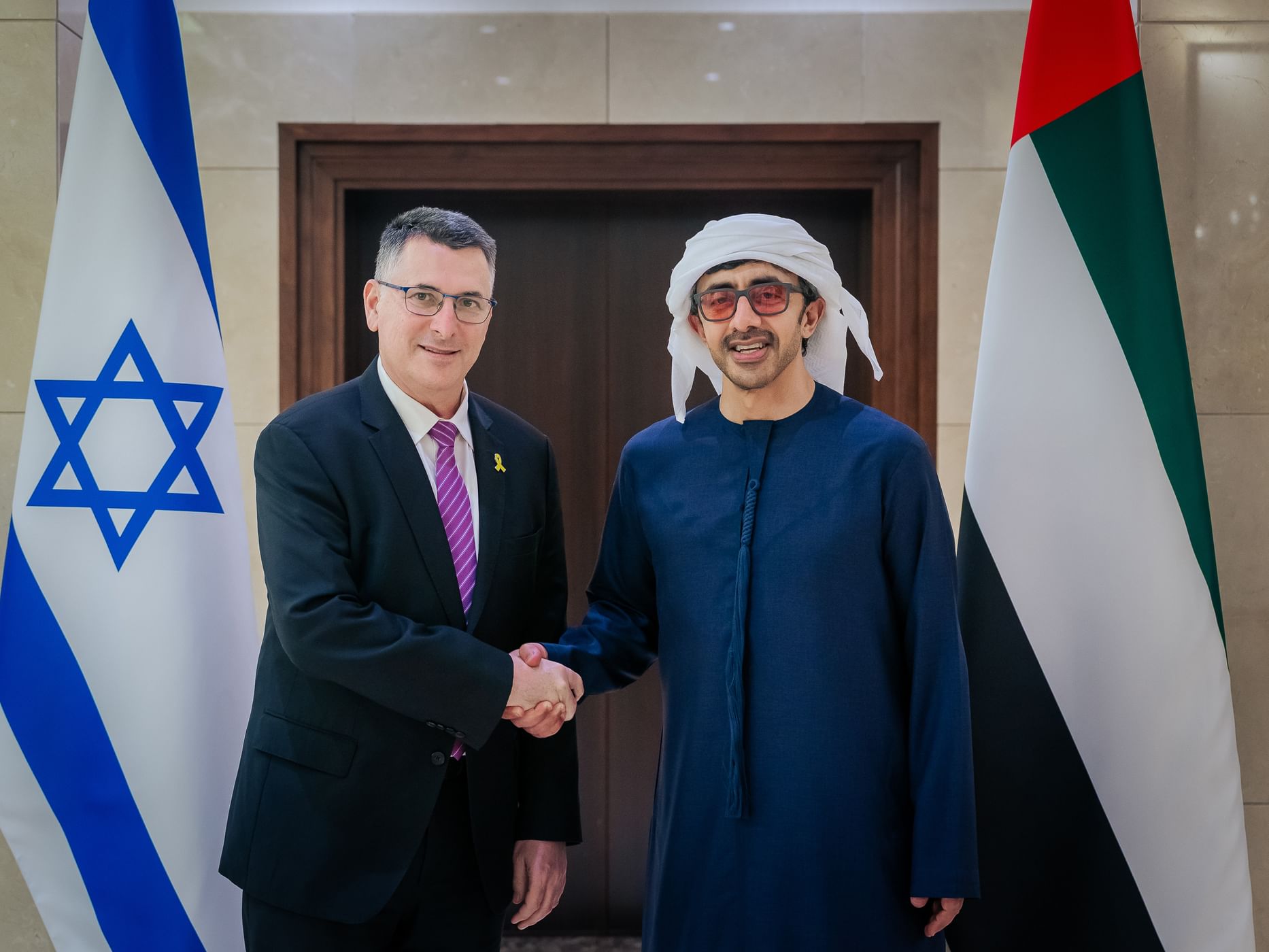 Abdullah bin Zayed, Israeli Foreign Minister discuss latest regional developments