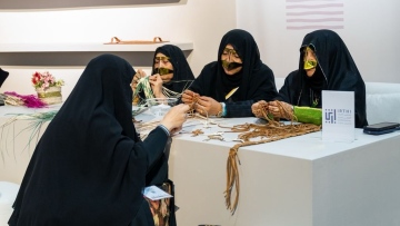 Photo: ${params.title}