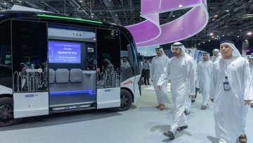 Photo: Hamdan bin Mohammed inaugurates Dubai World Self-Driving Transport Exhibition