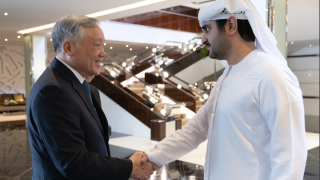 Maktoum bin Mohammed Meets with Deputy Prime Minister of Vietnam