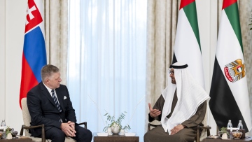 Photo: ${params.title}