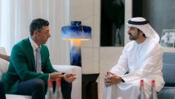 Photo: Hamdan bin Mohammed Meets With Golf Superstar Rory McIlroy