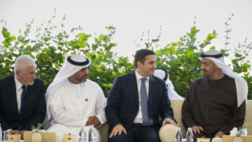 Photo: ​Sheikh Mohamed Receives Message from Azerbaijan President During Talks with Justice Minister