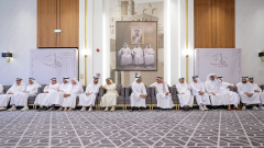 Photo: Hamdan bin Mohammed Meets With More Over 200 Local Dignitaries And Families From Deira