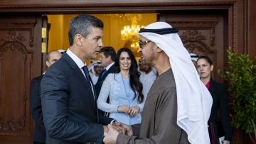 Photo: UAE President Meets With President of Paraguay to Discuss Bilateral Ties