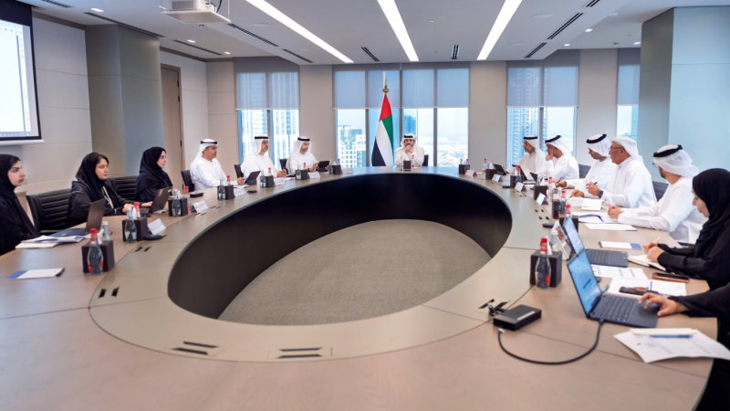Photo: Maktoum bin Mohamed Reviews Federal Tax Authority&rsquo;s Plans and Expansion of AI services