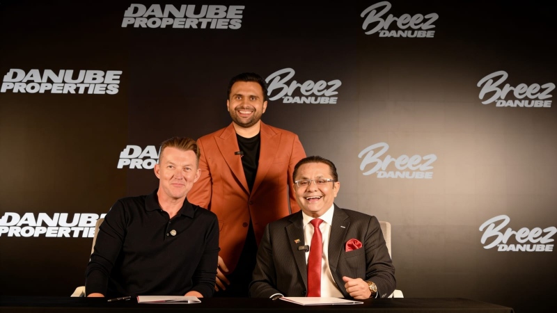 Photo: Cricket Legend Brett Lee Moves to Dubai, Buys Home in Danube