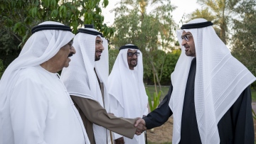 Photo: UAE President Honours the Living Witnesses to the Nation's Founding