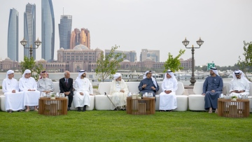 Photo: Mansour bin Zayed attends Ramadan iftar banquet with officials