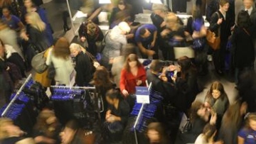 Photo: ${params.title}