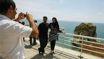 Photo: ${params.title}