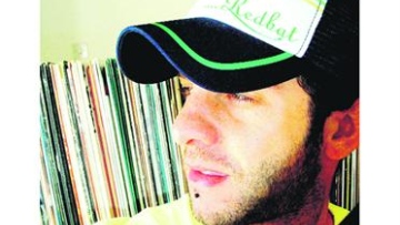 Photo: ${params.title}